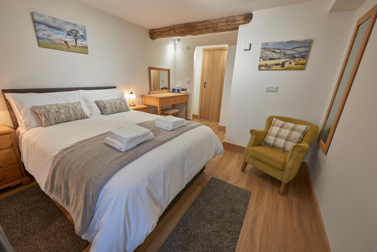 Dalecote Barn Bed & Breakfast Инглтон Экстерьер фото